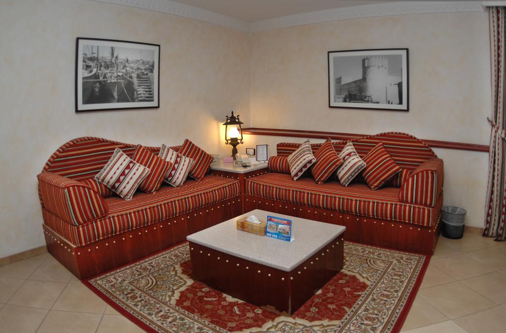 Al Liwan Suites Ad Dawhah Esterno foto